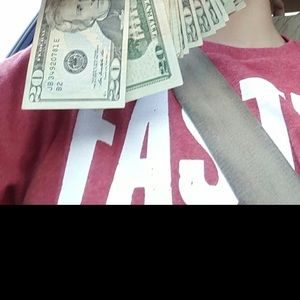 Meet your Posher, Dylan